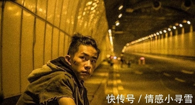 痛仰!《痛仰》谁年轻的时候没有爱过几个坏男孩,这本小书后劲太大了