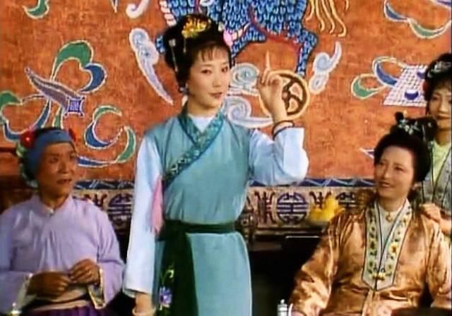 王熙凤！红楼梦:贾赦谋娶鸳鸯，图的是什么?贾母一句话说穿