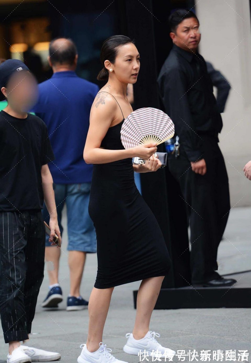 tips|非常自信的80后贵妇,成熟的迷人魅力,增添妩媚气质,请珍惜她