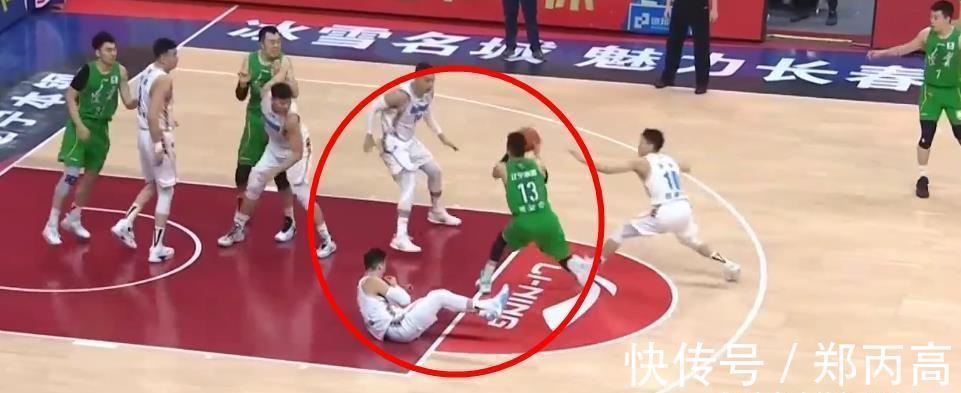 方硕|辽篮103-95首钢!郭艾伦发声谈林书豪,杨鸣也表态,广东夺冠更难