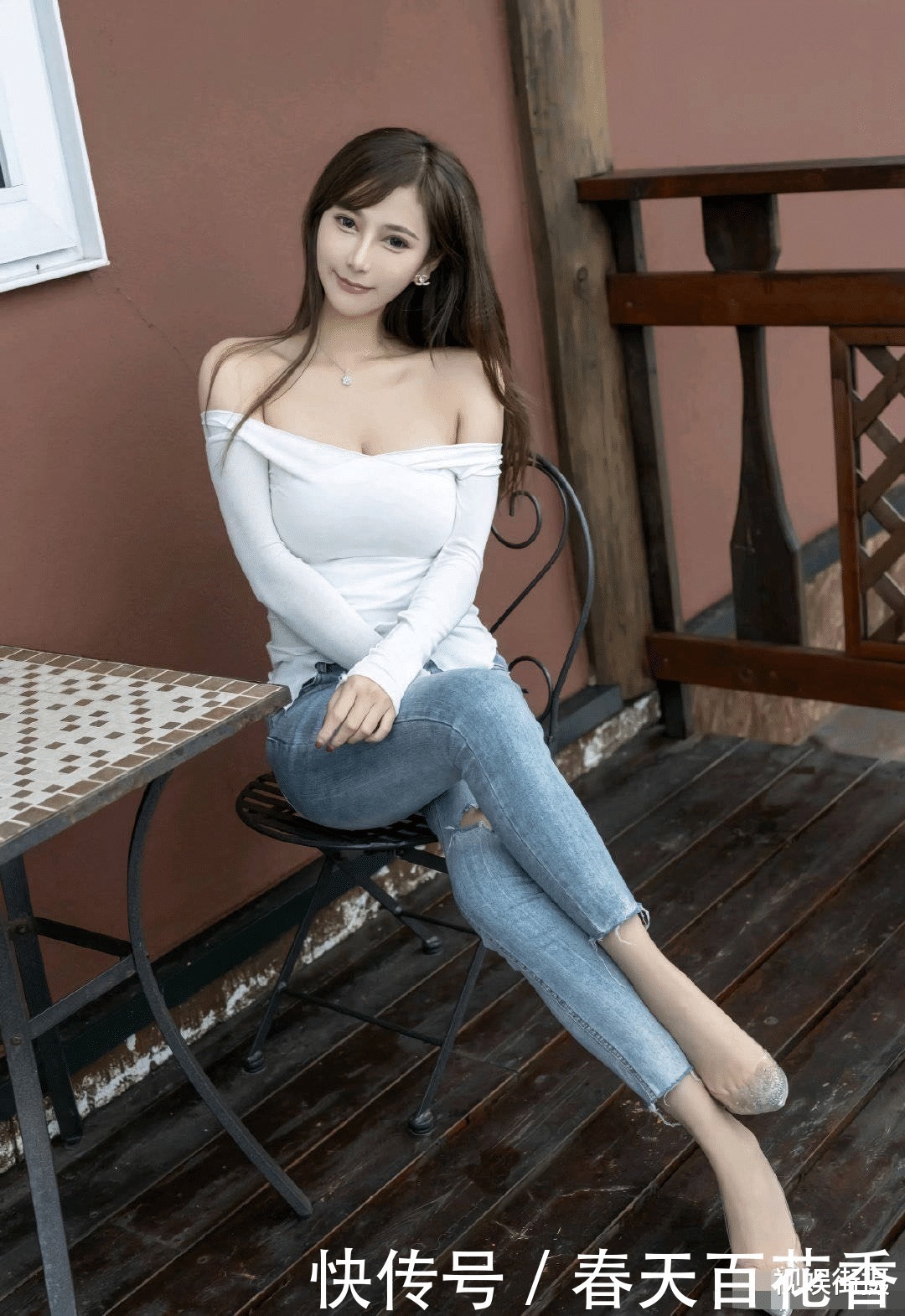 时髦|邻家小妹“时髦”的穿搭,展现都市丽人的清新气质