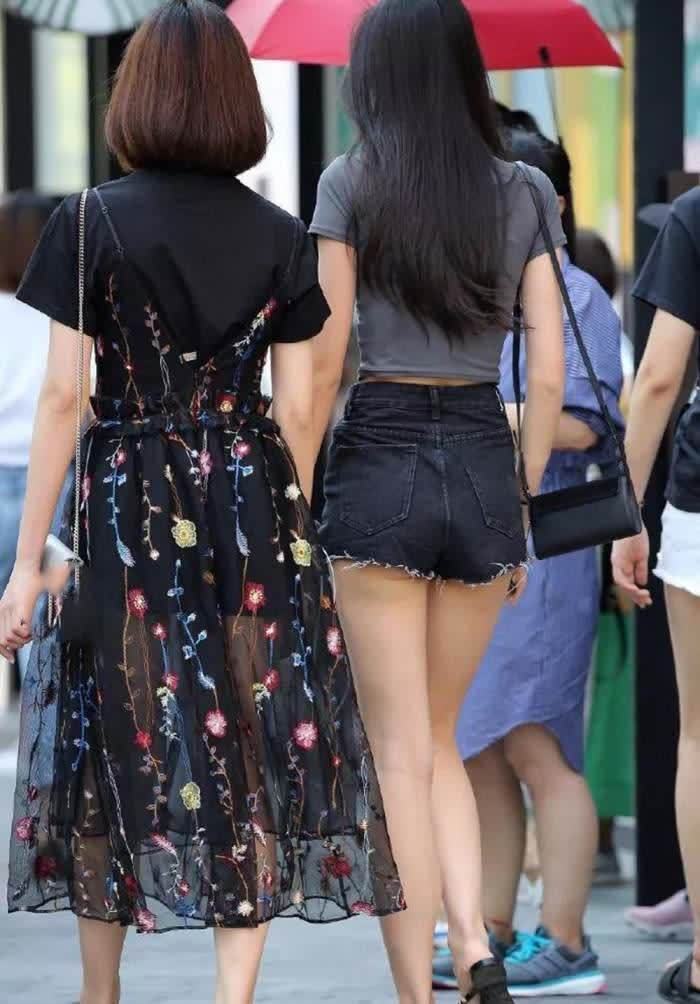 高颜值|高颜值大长腿美女, 身材体型非常性感, 背影都是那么的好看!