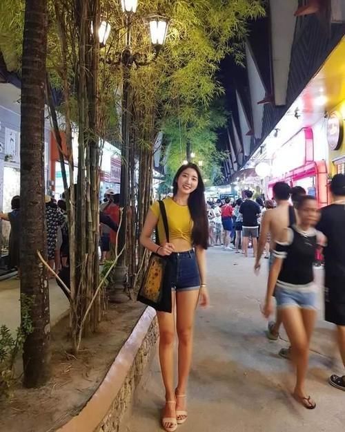 身材|小姐姐爱穿穿运动裤,身材高挑,御姐气质十足