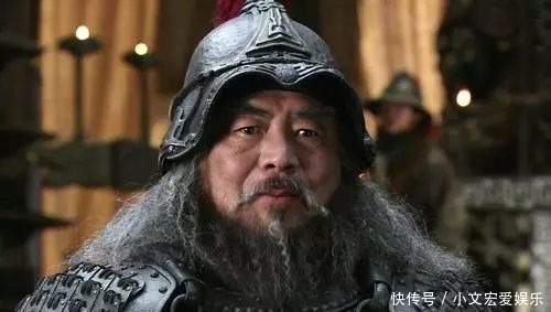 此人|此人少时行侠仗义，只因拥戴汉献帝继位，被后人大骂“奸贼”