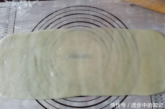 天越冷越馋它,蒸一蒸卷一卷,好吃不麻烦,我家三天两头准做一次