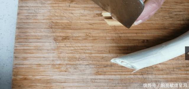 大白菜|大白菜怎么吃强烈推荐这种搭配,调味只需3样,好吃停不下筷!