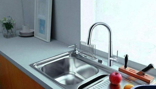 抽油烟机|厨房里不要装这两种东西，用过就知中看不中用，后悔入住才发现