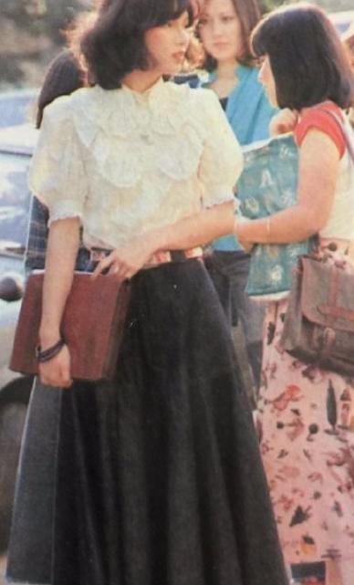 衣服|现如今流行的衣服,全是1985年的人已经穿腻的,命运是一场轮回