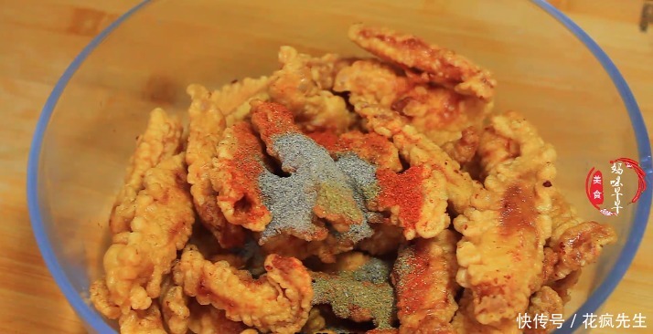 油腻|吃了30年小酥肉,原来用此肉这么香,比猪肉更实惠,鲜嫩不油腻