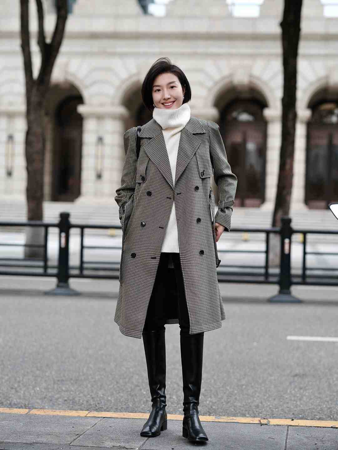 紧身裤 今年火了一种穿法叫“风衣+高筒靴”,喜欢气质类风格的,别错过