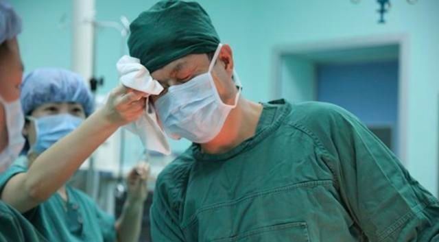 尴尬|很多医院安排男医生接生,不会看到产妇隐私吗?听听医生的解释