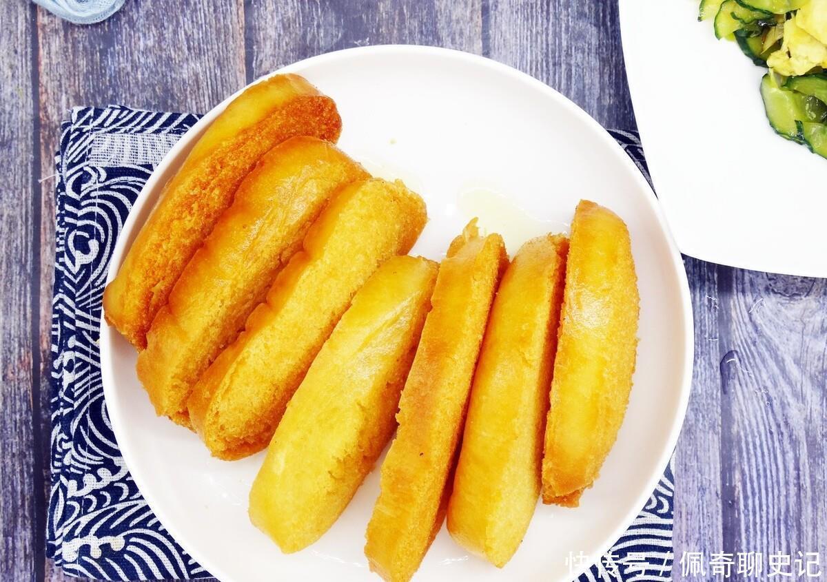 煎馒头片不要只会裹蛋液,记得多加这1步,煎出来外酥里软不吸油
