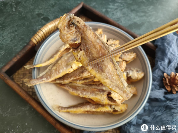遇到这小鱼我从不错过，一买三五斤，味道鲜美，骨头都能吃