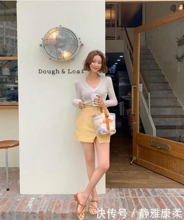 泰迪卷+仙女裙，漏耳短发+T恤，今夏这么搭时髦炸了洋气又减龄