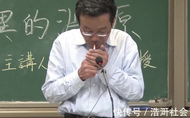 超短裙$“学术骗子”于丹和“短裙”的料,被扯掉“网红”光环的业余教授