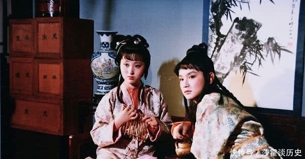 黛玉|贾宝玉对黛玉有没有逾越?他曾跟柳湘莲说过一句话,结果不言而喻