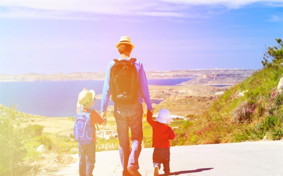 亲子关系|多带孩子去陌生的地方,提升其眼界和格局,还能优化亲子关系
