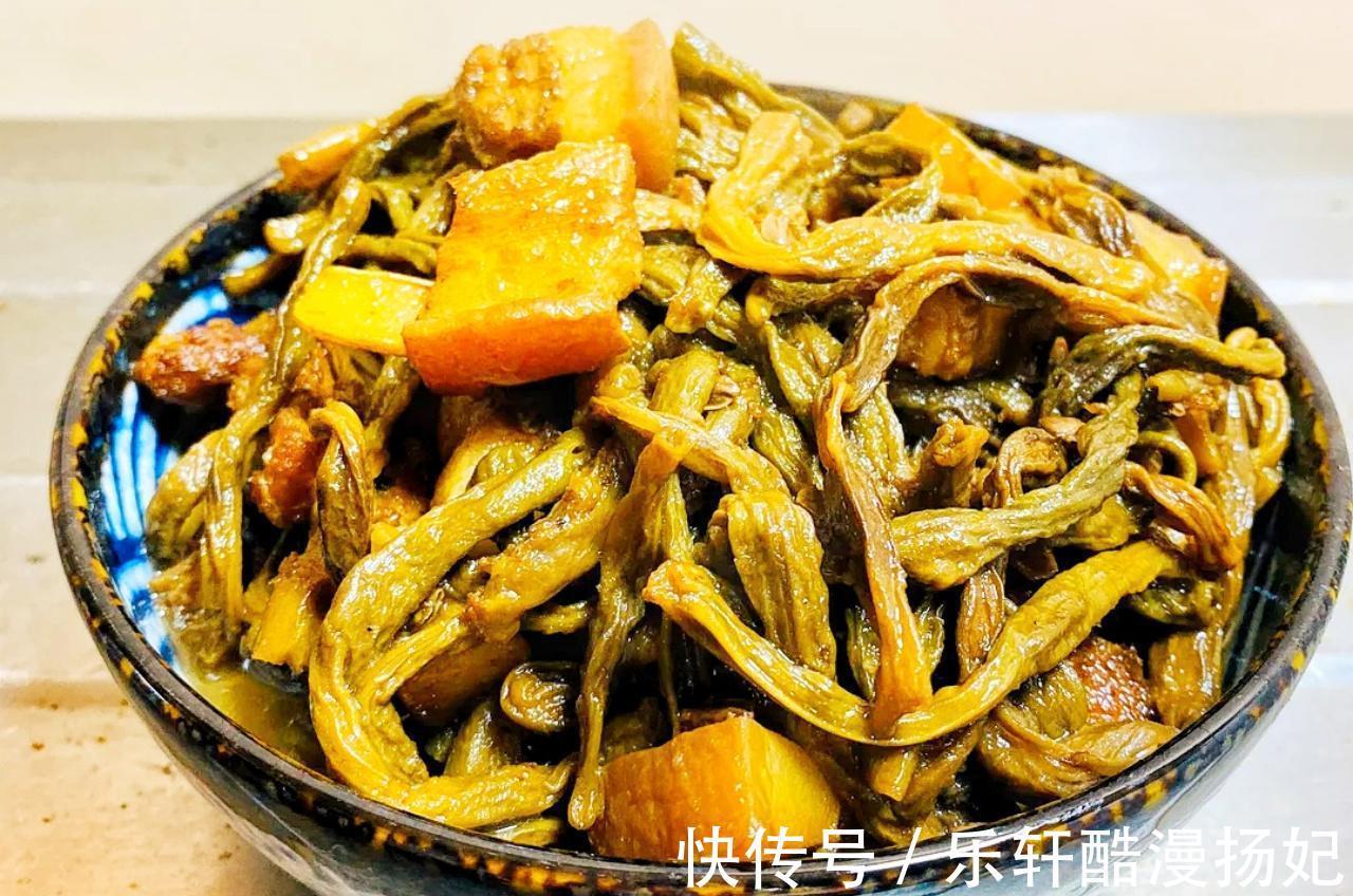 特香|夏季豆角1块1斤,买20斤晒干保存,冬天炖肉味特香,真不够吃