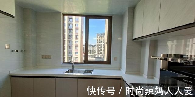 玄关|129平三居室设计,现代轻奢风格鉴赏!