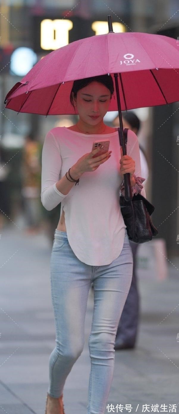 身材 时髦美丽的瑜伽裤穿搭尽显青春姿态,拉伸身材曲线,帅气随性!