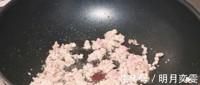 豆腐最过瘾的吃法,我家隔天就做一次,每次都不够吃,做法超简单