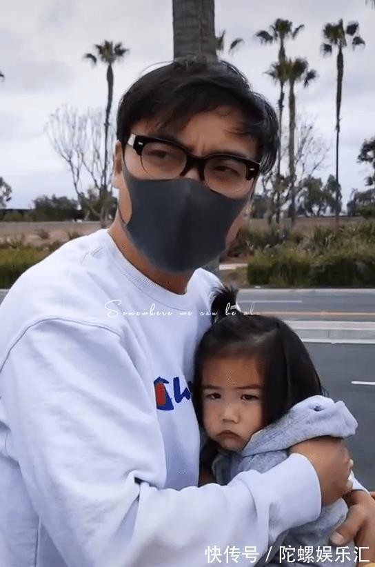 别墅|何洁晒照为儿子庆生,别墅豪宅曝光,前夫赫子铭线上送祝福显落寞