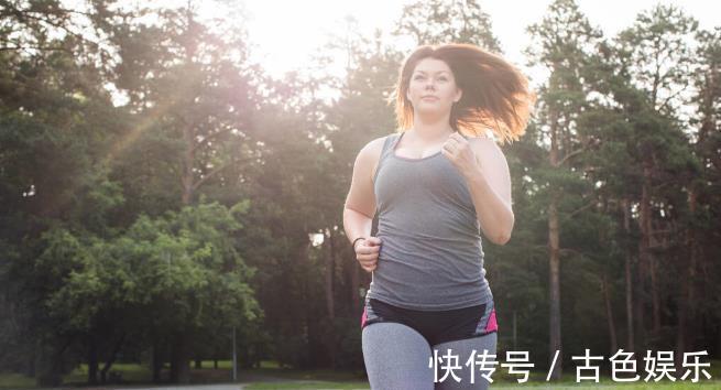 心率|想减掉腹部脂肪,只靠跑步可不行,还要注意3点,才能瘦得更快