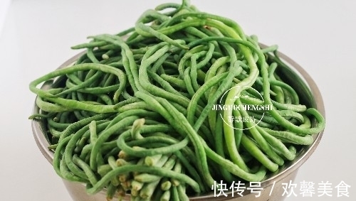 味道棒|夏天,遇到豇豆,一买就是60斤,知道做法后,朋友们都效仿