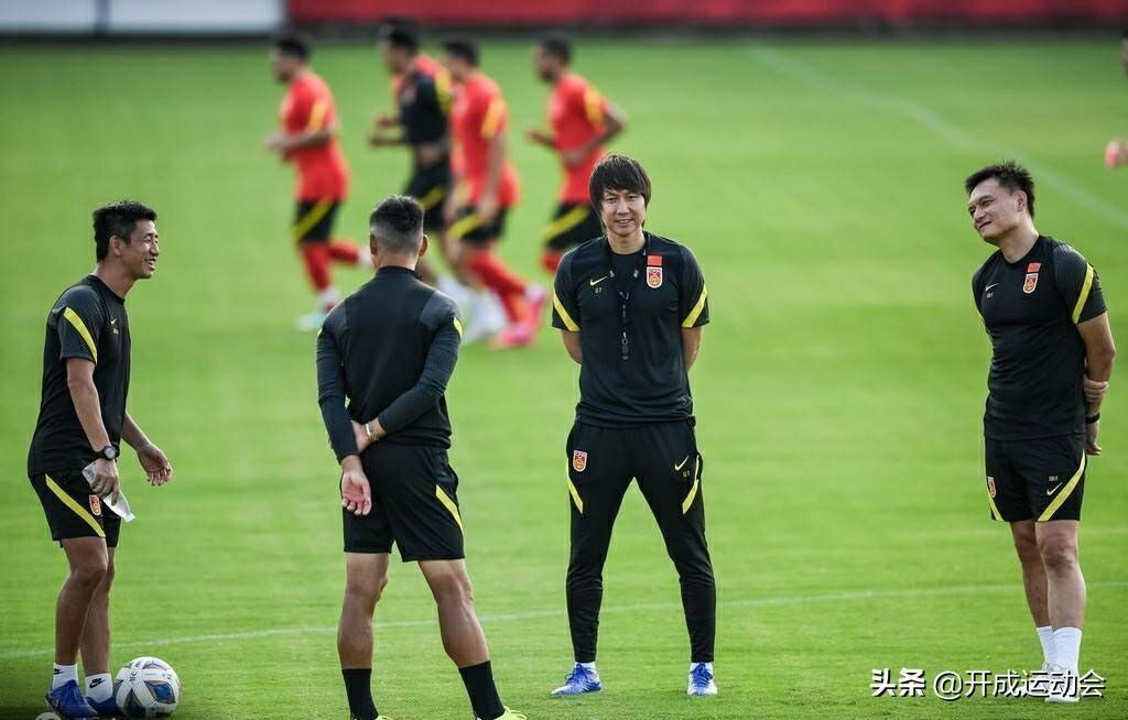 张玉宁|武磊梅开二度+绝杀比赛!国足3-2战胜“亚洲劲旅”,李铁得救了