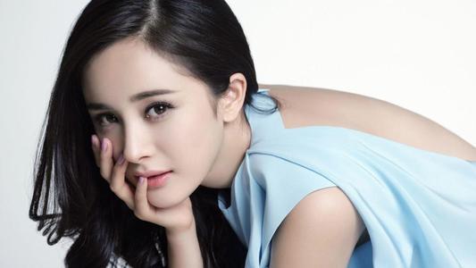 大帅哥|有种遗传叫专挑爸妈的优点长,网友:孩子是照着图纸生的吧