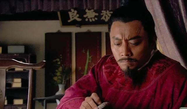 方腊&柴进斩杀方腊第一猛将,要知道此人能斩杀秦明,那柴进是何水平