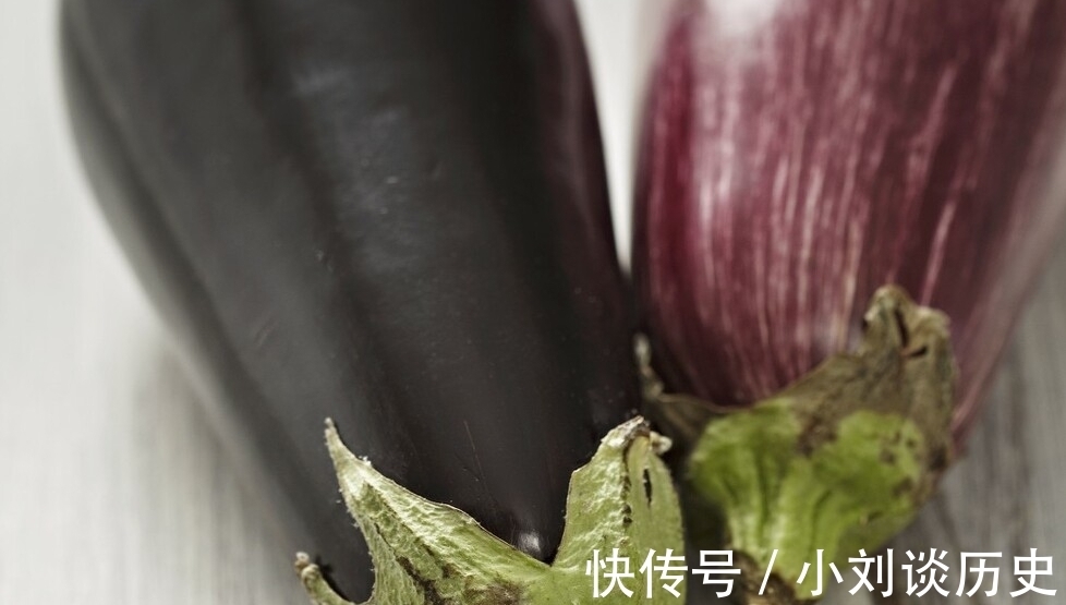 茄子干|三伏天多晒茄子干,到冬天都不坏,拿来炒肉真香,比新鲜的还好吃