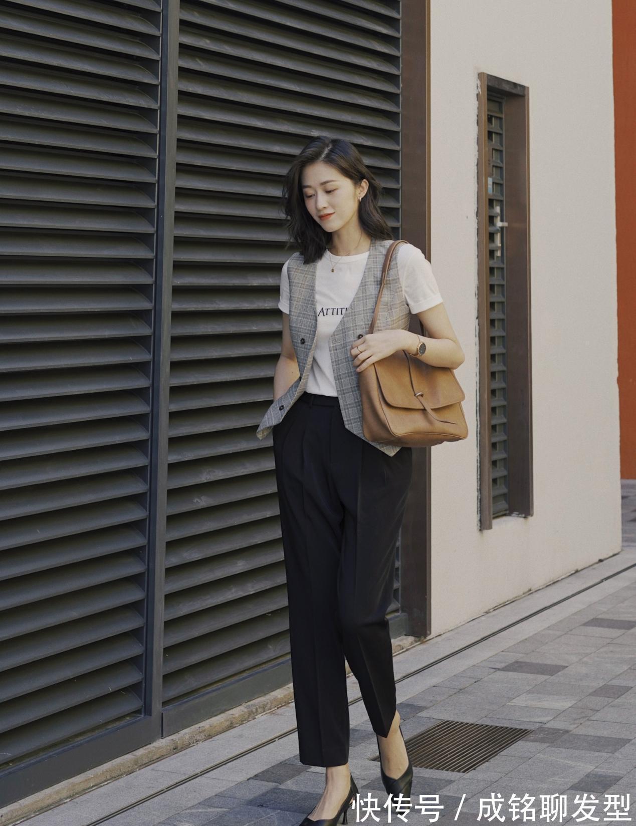 感宜|高级感宜简不宜繁,十款精致大气的职场穿搭,干练减龄不失时尚感