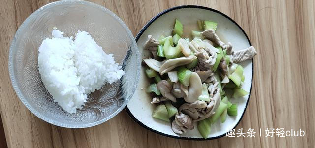 羽毛球|28岁文员，从121斤瘦到95斤，不挨饿、不忌口，成功甩肉22斤