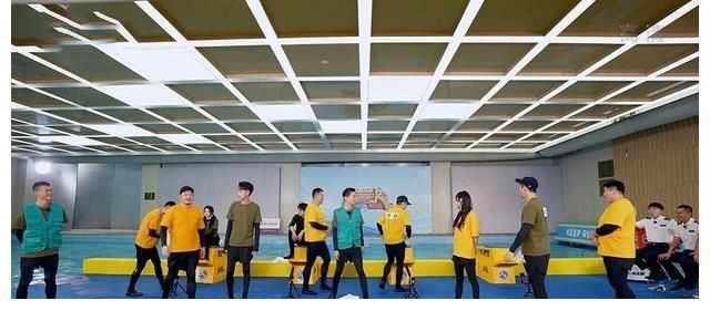 《奔跑吧，黄河篇》秦霄贤频遭猪队友，是报复？还是节目效果？