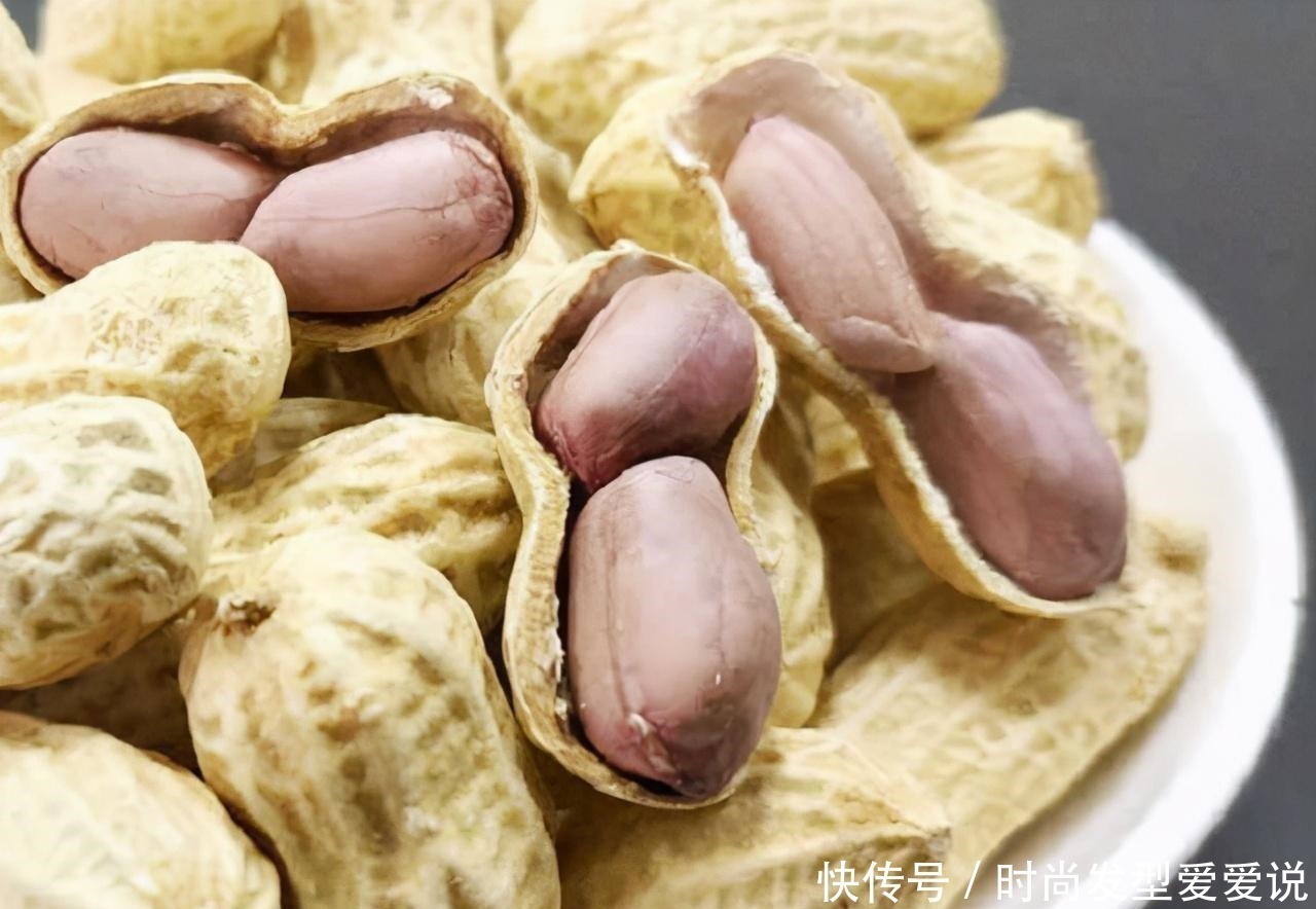 花生|一吃了长膘,一个吃了掉肉,瓜子和花生你们都吃对了吗不懂快看