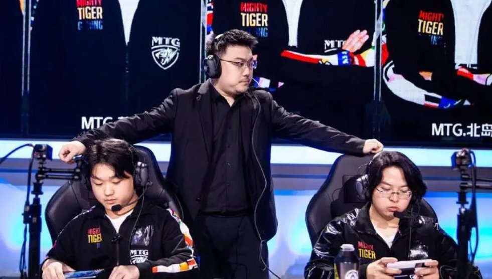 Mtg準備原地解散 貝克曼深夜破防 大名單都湊不齊了 中國熱點 Mtg準備原地解散 貝克曼深夜破防 大名單都湊不齊了 中國熱點