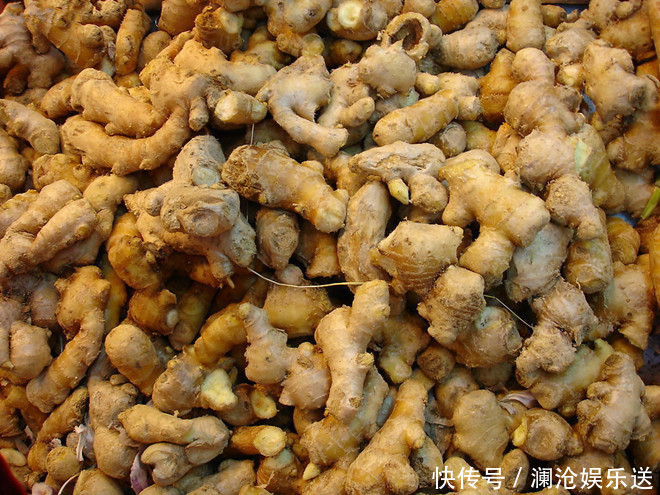 去皮|吃姜到底要不要去皮吃错害身体,吃姜3大禁忌,赶紧告诉家人