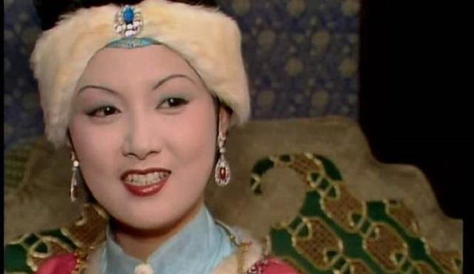 有一个姑娘@王熙凤八面玲珑,为何还会落得如此下场?惹了一个不该惹的人