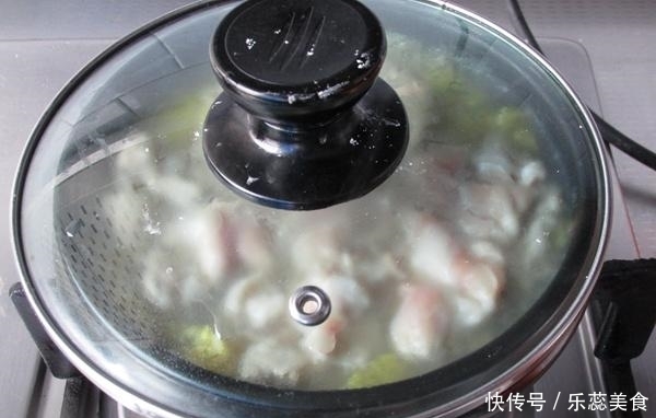 开春多给孩子吃这菜，再贵也别省，补气血还养肝，吃了更聪明