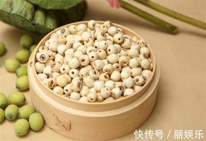 莲子|女人再没钱,更年期多吃几种食物,养颜、降血脂,降低胆固醇