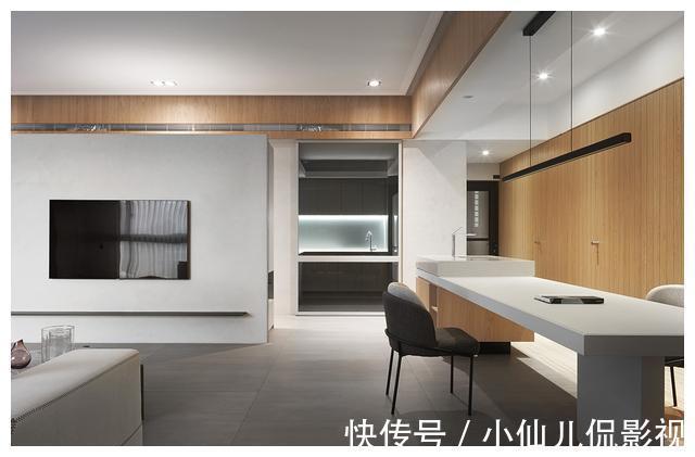 夫妻|夫妻坚持要简约风格，140平3房2厅进门就被迷住了！