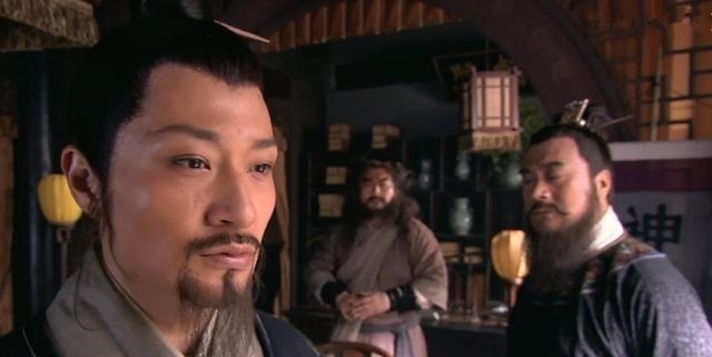 家世|卢俊义的家世,才是宋江邀请他山上的真正原因,一切都是为了招安