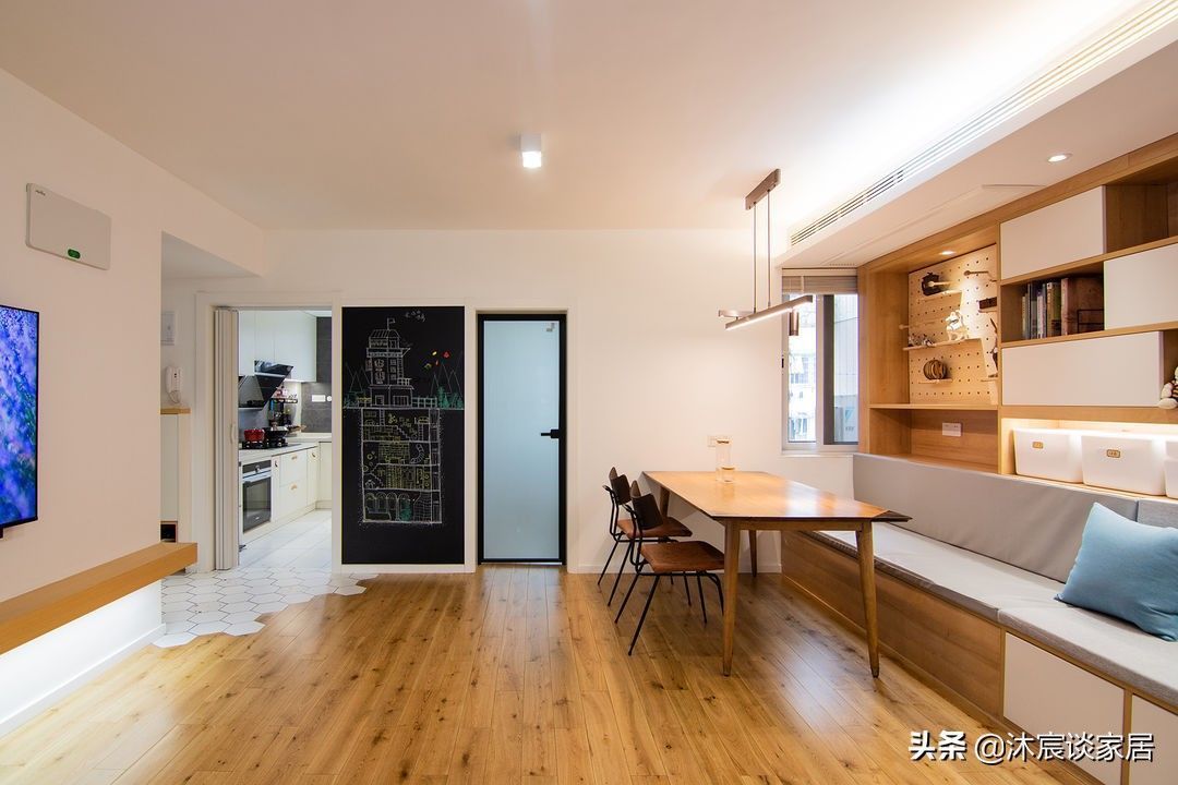 装修|她家改造实在太牛了,光玄关就让人服气,的确是小户型装修的样本