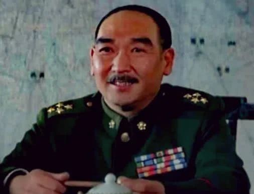 包围圈|淮海战役期间,蒋军有多少将领和部队逃出了包围圈?细数漏网之鱼