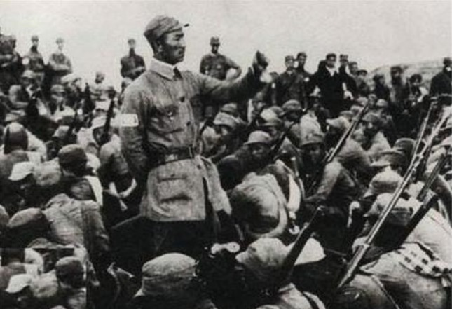 将军|老农民进京寻找老将军：我当年替你负过伤，没想老将军却没印象