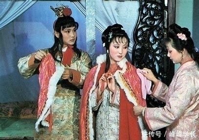 贾母!红楼梦:王夫人用什么称呼刁难林黛玉?回头贾母就用在薛宝钗身上