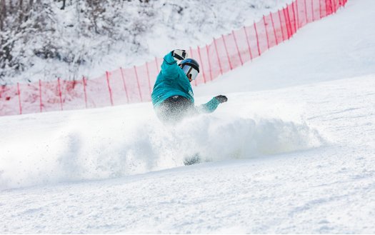 冬季|德邦快递推出雪具达业务 让雪友畅享冬季滑雪乐趣