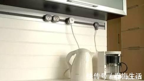 煤气灶|电工这样安装厨房插座，业主一看就很满意，免验收直接结账