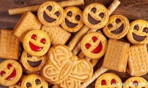 柠檬酸|4大儿童“最毒”零食,方便面竟未上榜,最后一种大家意料不到